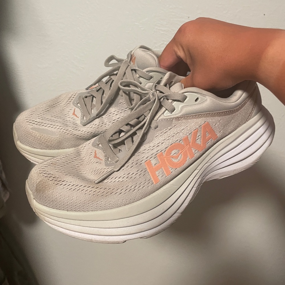 HOKA BONDI 8 WOMENS TENNIS SHOES SZ 8.5